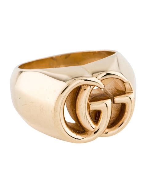 gucci 18k gold ring|Gucci trademark ring in gold.